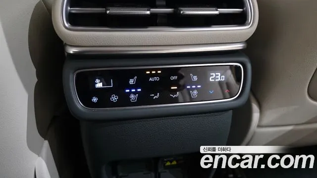 Genesis GV80 2.5T Бензин AWD — Фото автомобиля 19