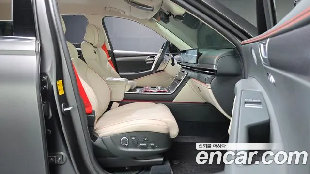 Genesis GV80 Coupe — Фото автомобиля 16