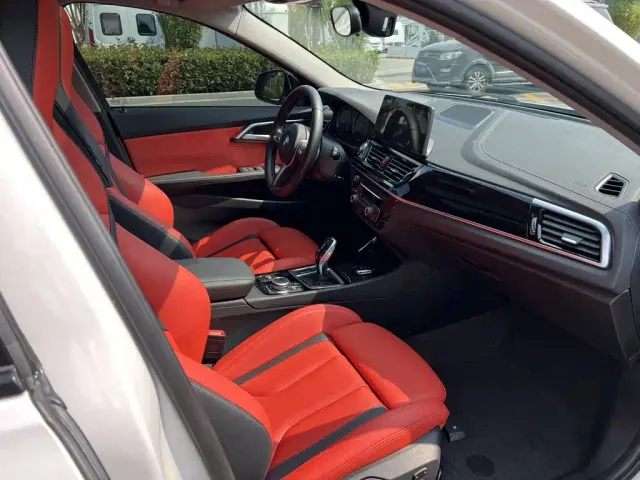 BMW 1 Series — Фото автомобиля 8