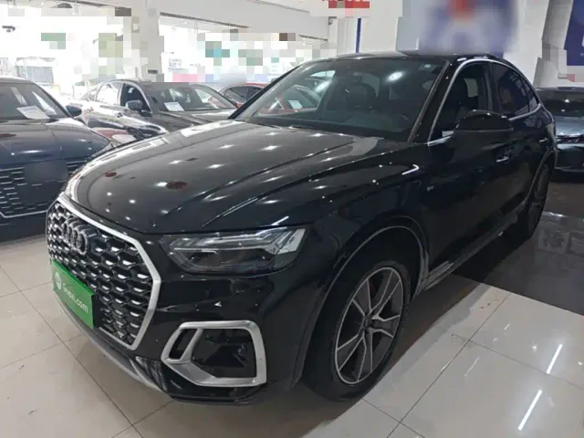Фотография автомобиля — Audi Q5L Sportback
