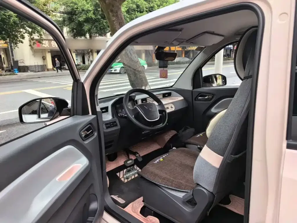 Wuling Motors Hongguang MINIEV 2022 Macaron Premium NCM — Фото автомобиля 15
