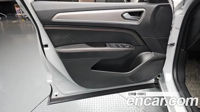 Renault Korea XM3 — Фото автомобиля 24