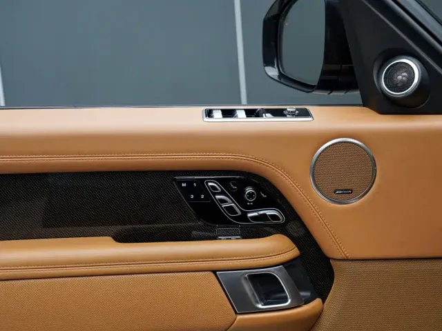 Land Rover Range Rover — Фото автомобиля 10