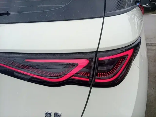 BYD Dolphin — Фото автомобиля 7