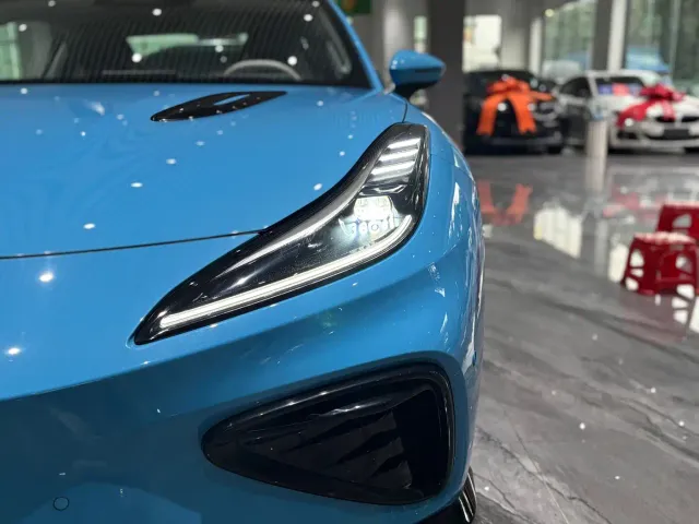 Hozon Neta GT — Фото автомобиля 22