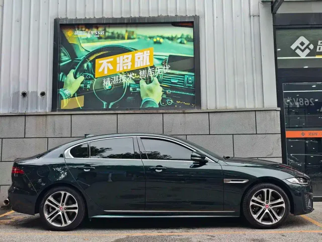 Jaguar XEL — Фото автомобиля 6
