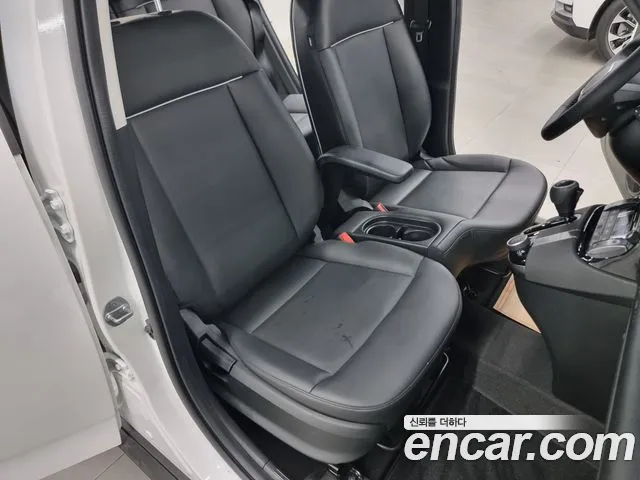 Hyundai Casper — Фото автомобиля 18