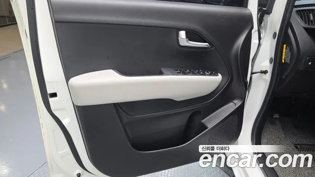 Kia RAY Новый Kia Ray Signature — Фото автомобиля 23