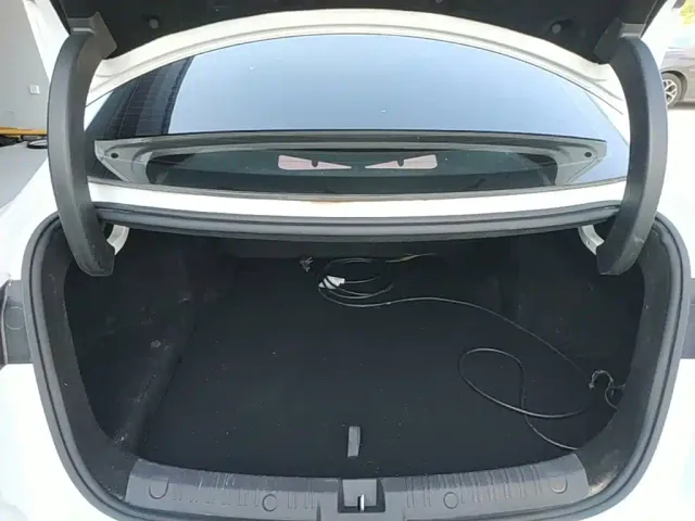 BYD Qin L — Фото автомобиля 18