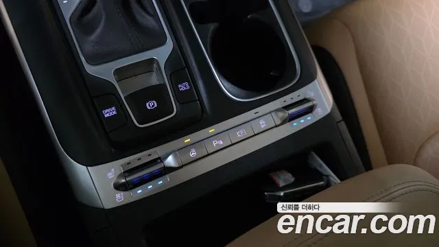 Kia Canival Carnival 4 поколение Дизель 9 мест Prestige — Фото автомобиля 29