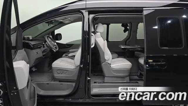 Hyundai Staria — Фото автомобиля 22