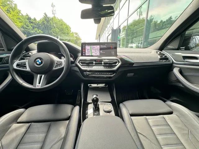 BMW X4 M40i — Фото автомобиля 12