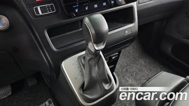 Hyundai Staria — Фото автомобиля 12