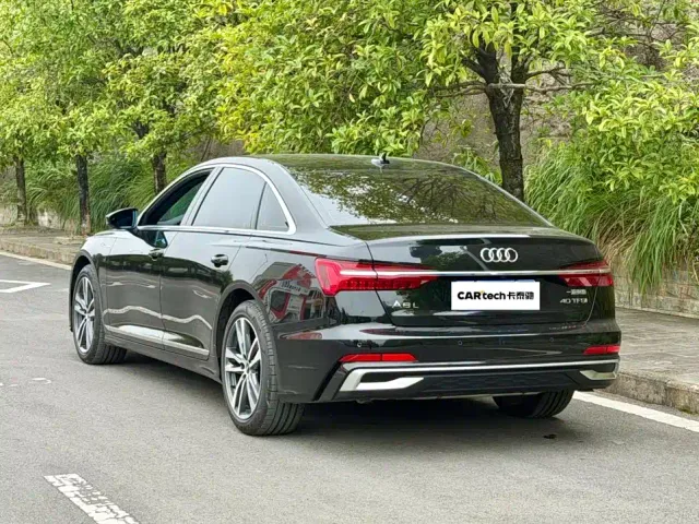 Audi A6L — Фото автомобиля 9