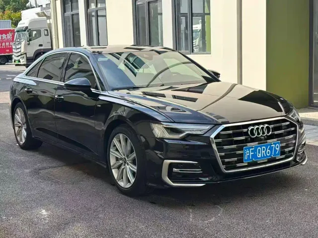 Audi A6L — Фото автомобиля 2