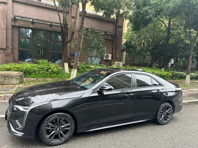 Cadillac CT4 — Фото автомобиля 5