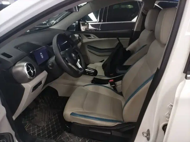 BYD Yuan Pro — Фото автомобиля 14