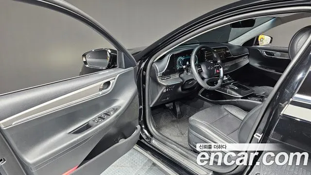 Hyundai Grandeur Grandeur (New) — Фото автомобиля 15
