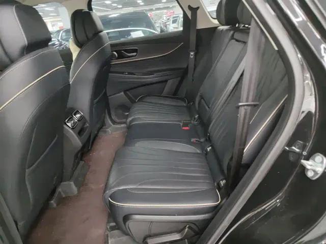 Chery Tiggo 9 — Фото автомобиля 12