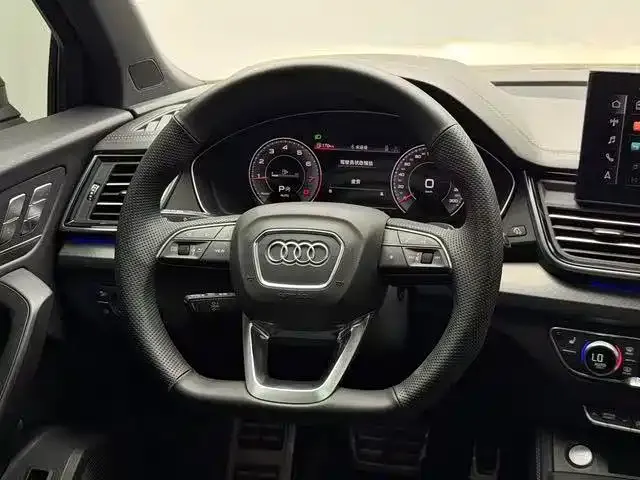 Audi Q5L — Фото автомобиля 8