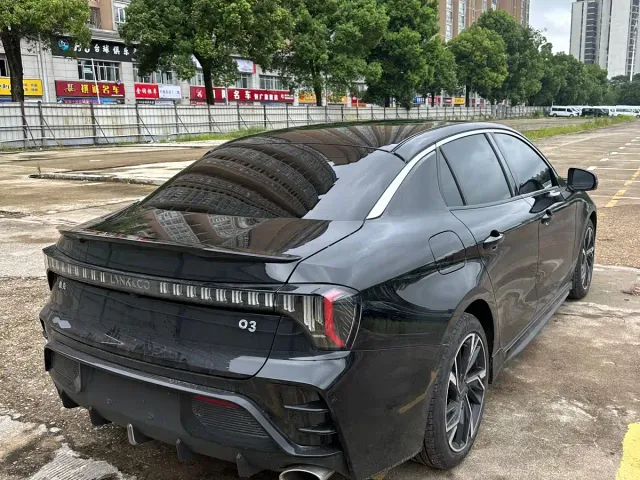 Lynk & Co 03 — Фото автомобиля 7