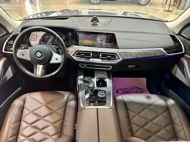 BMW X5 — Фото автомобиля 15