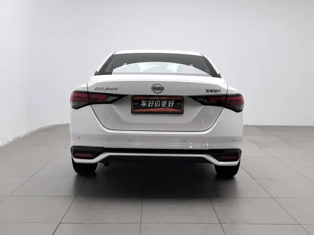 Nissan Sylphy — Фото автомобиля 4