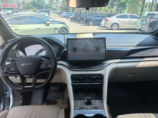 BYD Song PLUS — Фото автомобиля 8