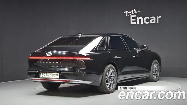 Фотография автомобиля — Hyundai Grandeur Grandeur (GN7) 3.5 LPG 2WD