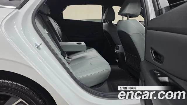 Hyundai Avante — Фото автомобиля 17