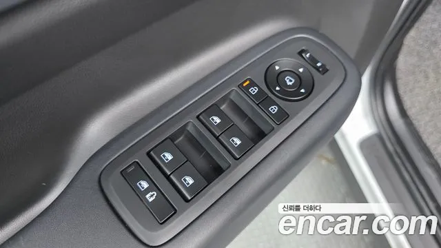 Hyundai Santa Fe — Фото автомобиля 16