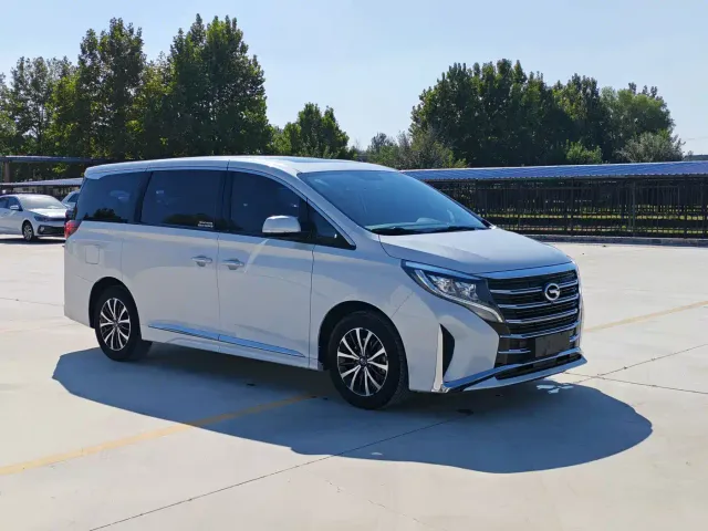 GAC Trumpchi M8 — Фото автомобиля 3