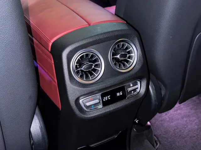 Mercedes-Benz G-Class — Фото автомобиля 18