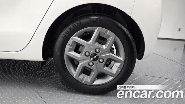 Kia RAY Новый Kia Ray Prestige — Фото автомобиля 21