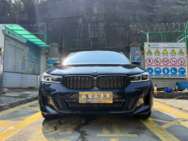 BMW 6 Series Gran Turismo — Фото автомобиля 2