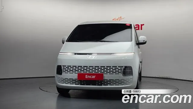 Hyundai Staria Staria Карго 5 мест — Фото автомобиля 3