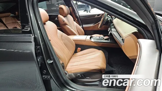 Genesis G80 RG3 — Фото автомобиля 16