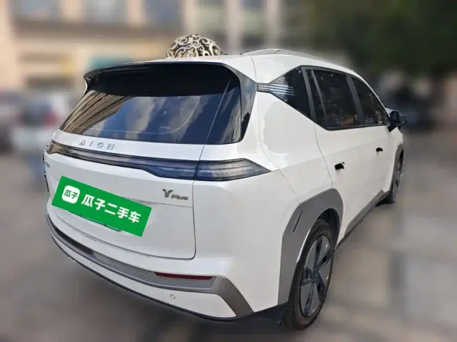 GAC Aion Y — Фото автомобиля 6