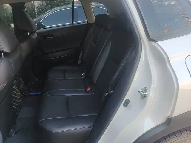 Toyota Corolla Cross — Фото автомобиля 16