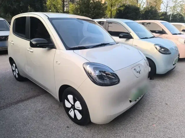 Wuling Hongguang Mini EV — Фото автомобиля 3