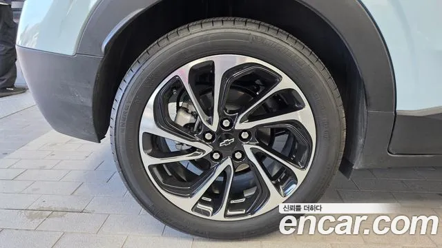 Chevrolet Bolt EUV — Фото автомобиля 5
