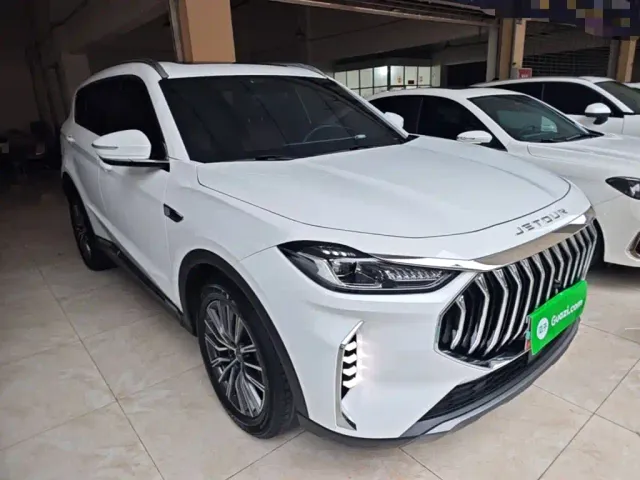 Jetour X70 Plus — Фото автомобиля 3