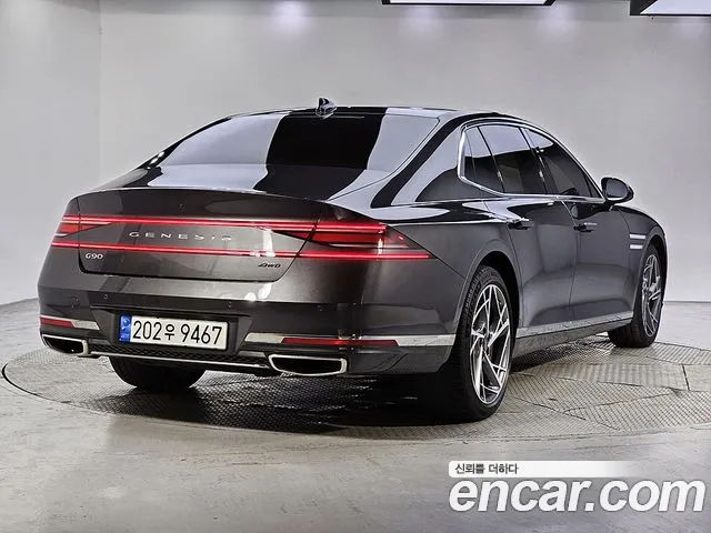 Genesis G90 — Фото автомобиля 2
