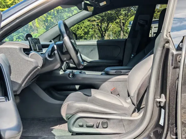 Nio ET5 Touring — Фото автомобиля 11
