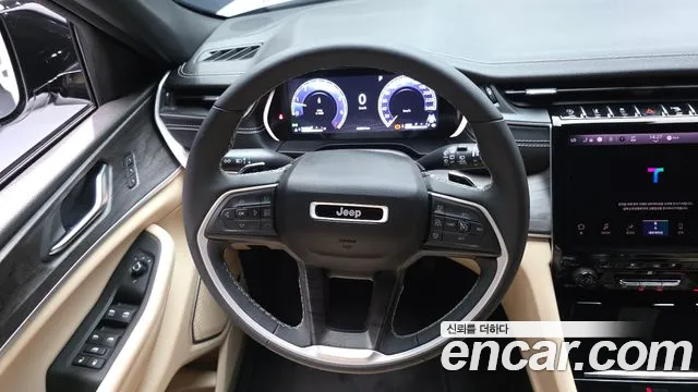 Jeep Cherokee Grand Cherokee(WL) 3.6 Limited — Фото автомобиля 13