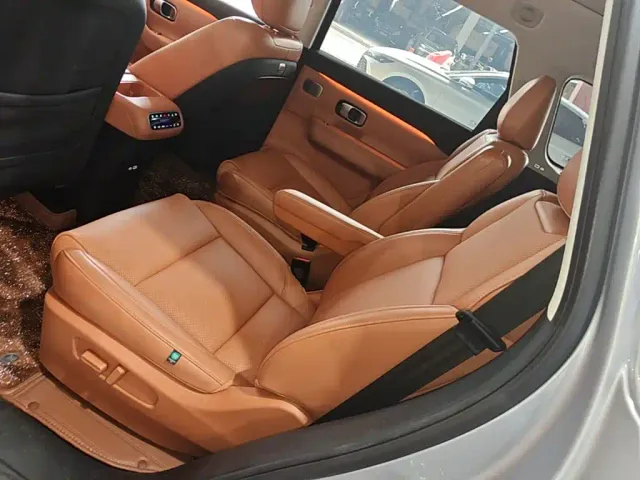 Leapmotor C16 — Фото автомобиля 16