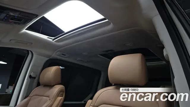 Hyundai Staria Staria — Фото автомобиля 14
