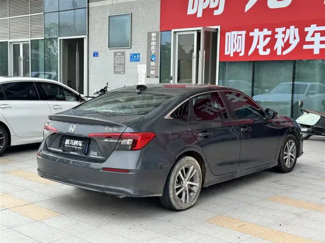 Honda Civic — Фото автомобиля 9