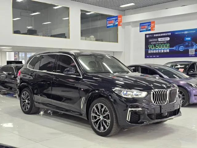 BMW X5 — Фото автомобиля 3