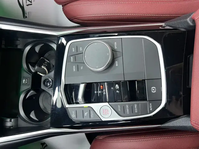 BMW 3 Series — Фото автомобиля 12